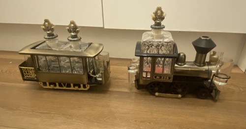 Vintage bar train - vintage, decanter