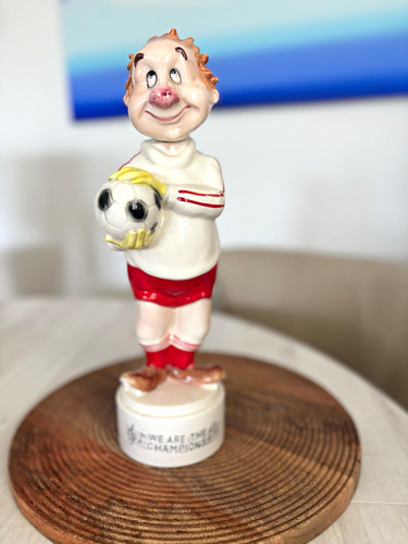 Ceramic football player - football,